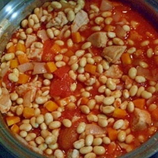 豚モモ肉の大豆のトマト煮